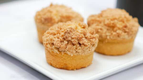 Protein Cinnamon Crumb Coffee Cupcakes